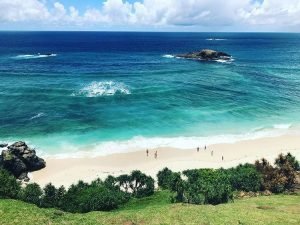 Paket tour lombok 3 hari 2 malam - pantai seger kuta lombok