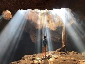 Goa Bangkang di Lombok, sumber ig @baliqbal_
