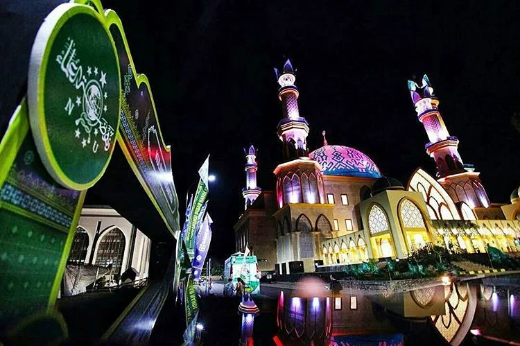 Masjid Hubbul Wathan, sumber ig hendi_cikumil