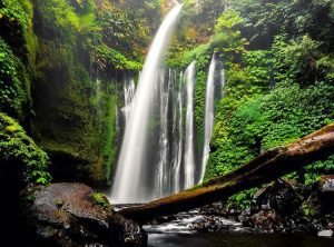 Air Terjun Tiu Kelep, sumber ig @jlaitila