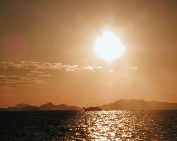 Open Trip Komodo Start Lombok