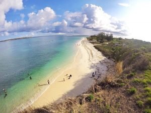 Pantai Kaliantan, sumber ig warawiriindonesia