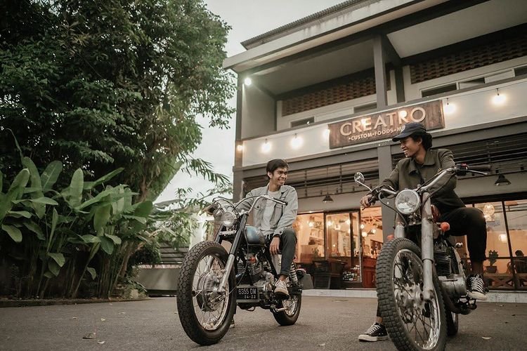 Cafe bernuansa otomotif di Lombok, ig creatro.co