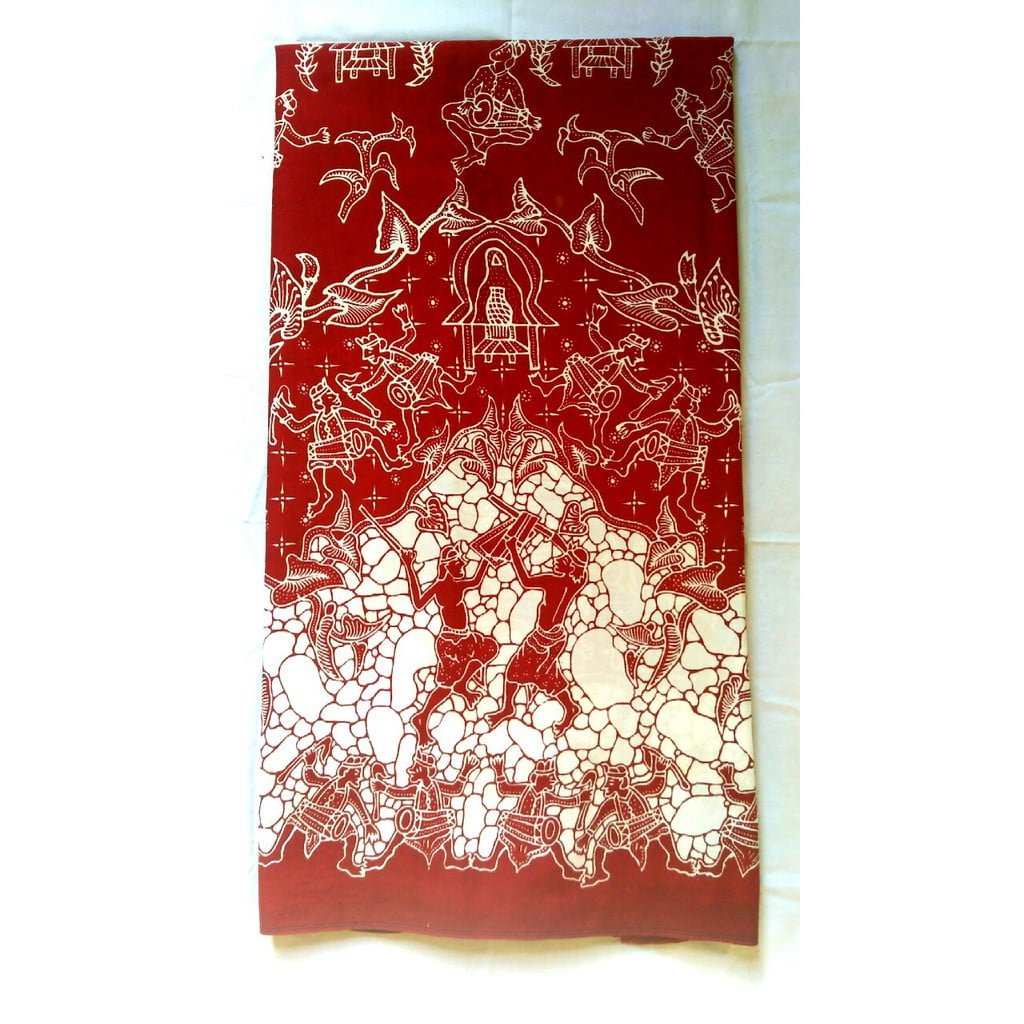 Pola pewarnaan motif Gendang Beleq diwarnai penuh merata seluruh bidang yaitu warna hijau.