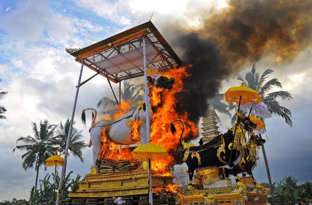 Upacara Ngaden Di Bali