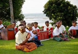 Iringan musik tari gandrung lombok, sumber: google.com