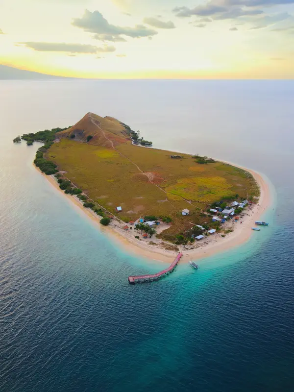 Pulau Kenawa destinasi open trip Lombok Labuan Bajo kapal Alfathran-3