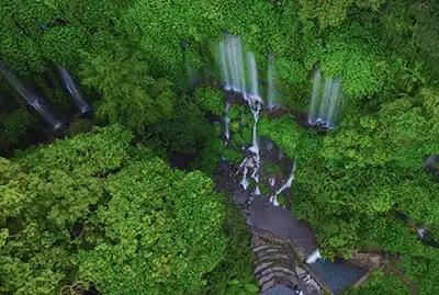 air terjun benang kelambu