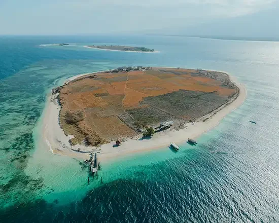 gili bidara dan gili kondo foto pakai drone musim panas