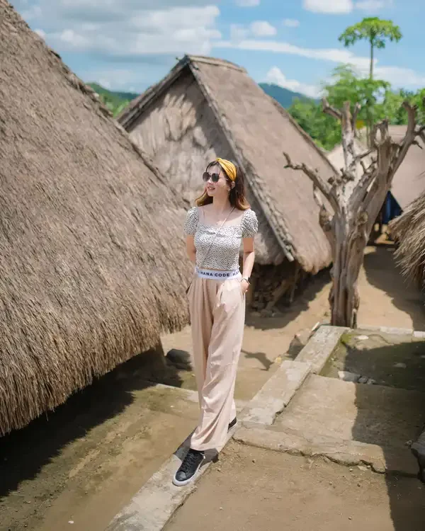 pelanggan paket tour mandalika lombok tengah