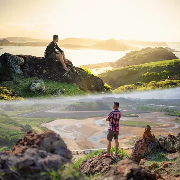 tim survei lokasi wisata Lombok dari first lombok tour